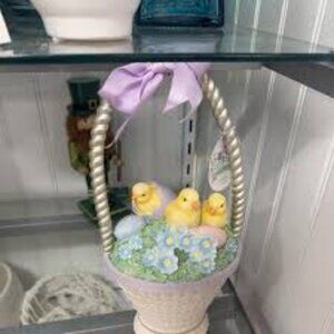 BUNNY BOULEVARD 14in Easter Basket with Chicks Decor